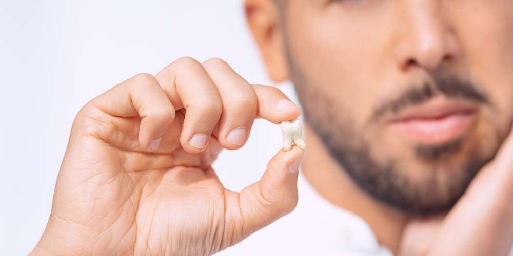 Why Do Experts Now Say Not to Remove Your Wisdom Teeth Why Do Experts Now Say Not to Remove Your Wisdom Teeth?